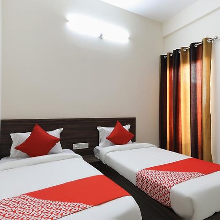 Hotel O La Flora Indore Zewnętrze zdjęcie