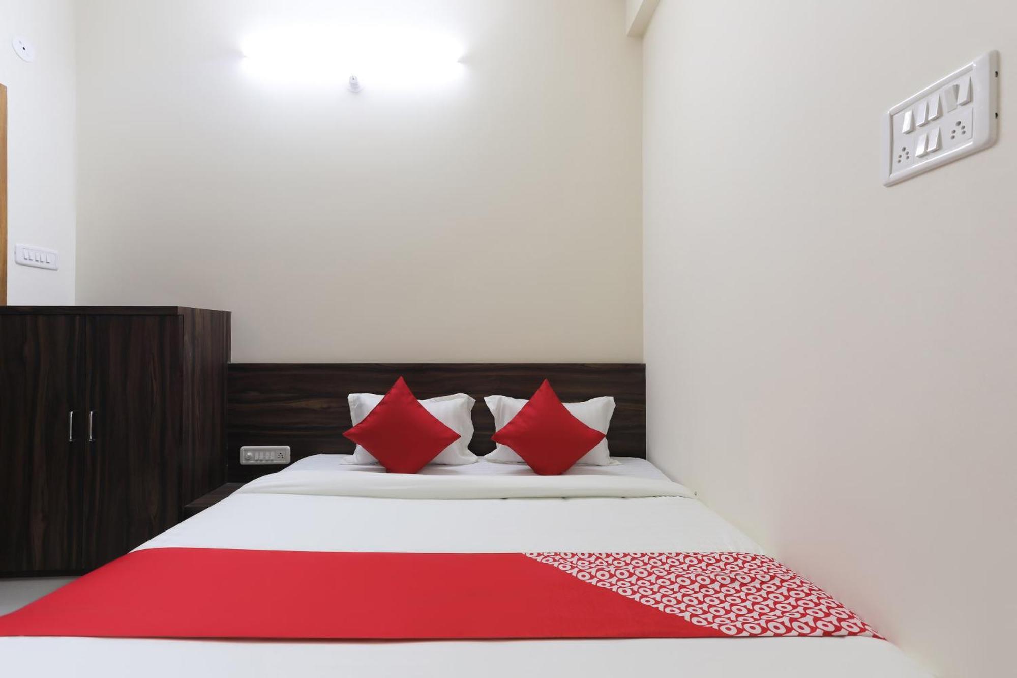 Hotel O La Flora Indore Zewnętrze zdjęcie