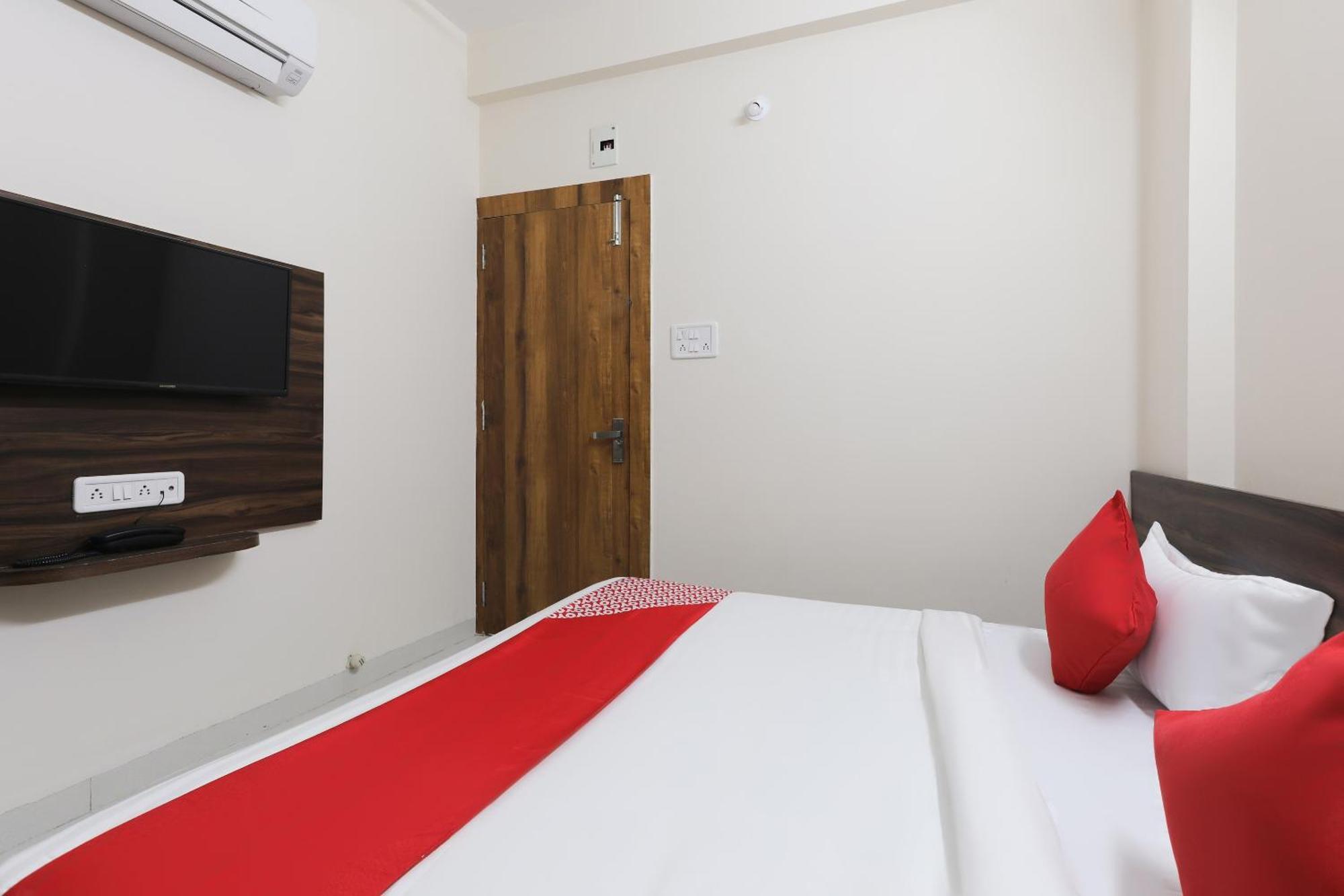 Hotel O La Flora Indore Zewnętrze zdjęcie