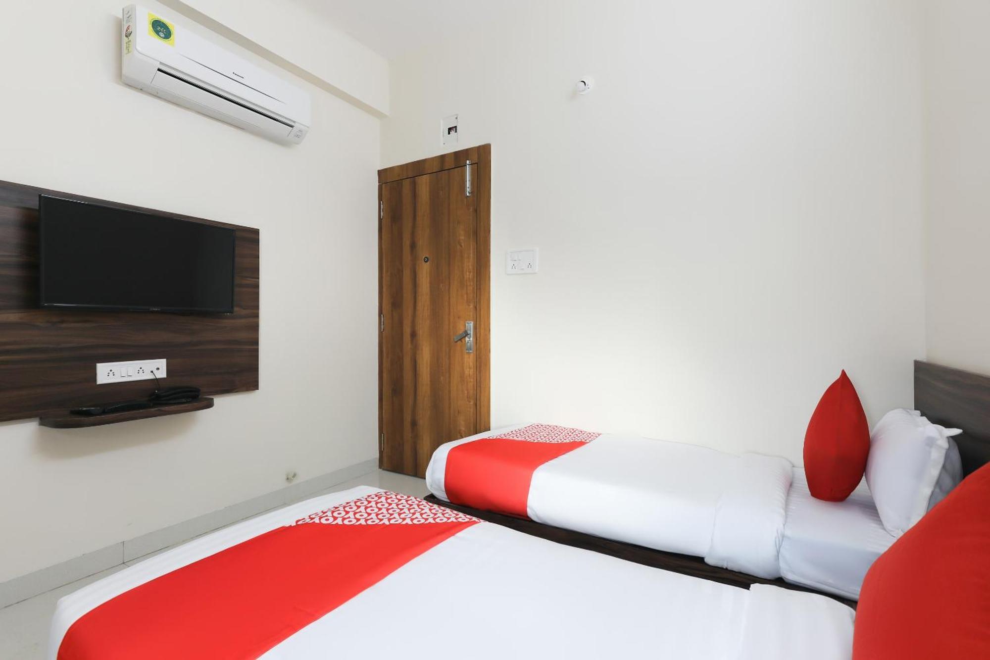 Hotel O La Flora Indore Zewnętrze zdjęcie